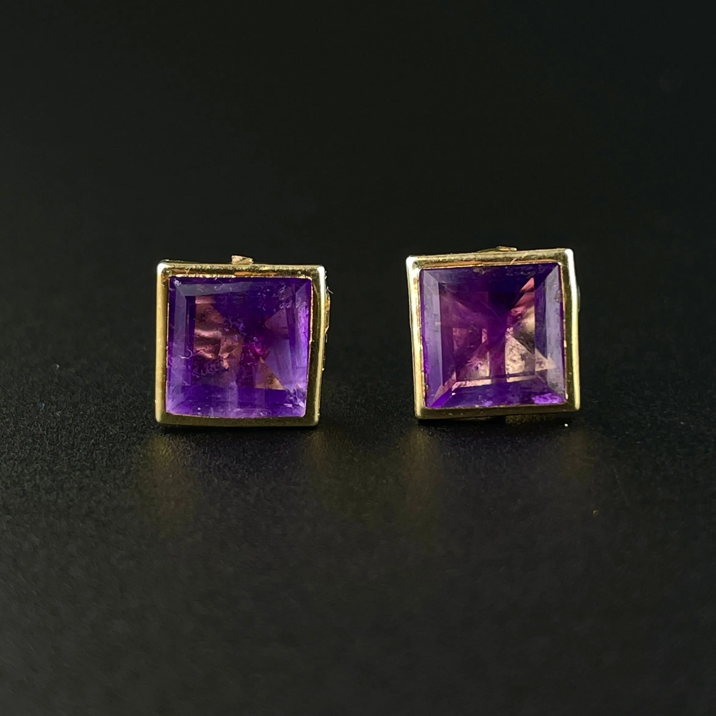 10K Gold Natural Square Cut Amethyst Post Earrings