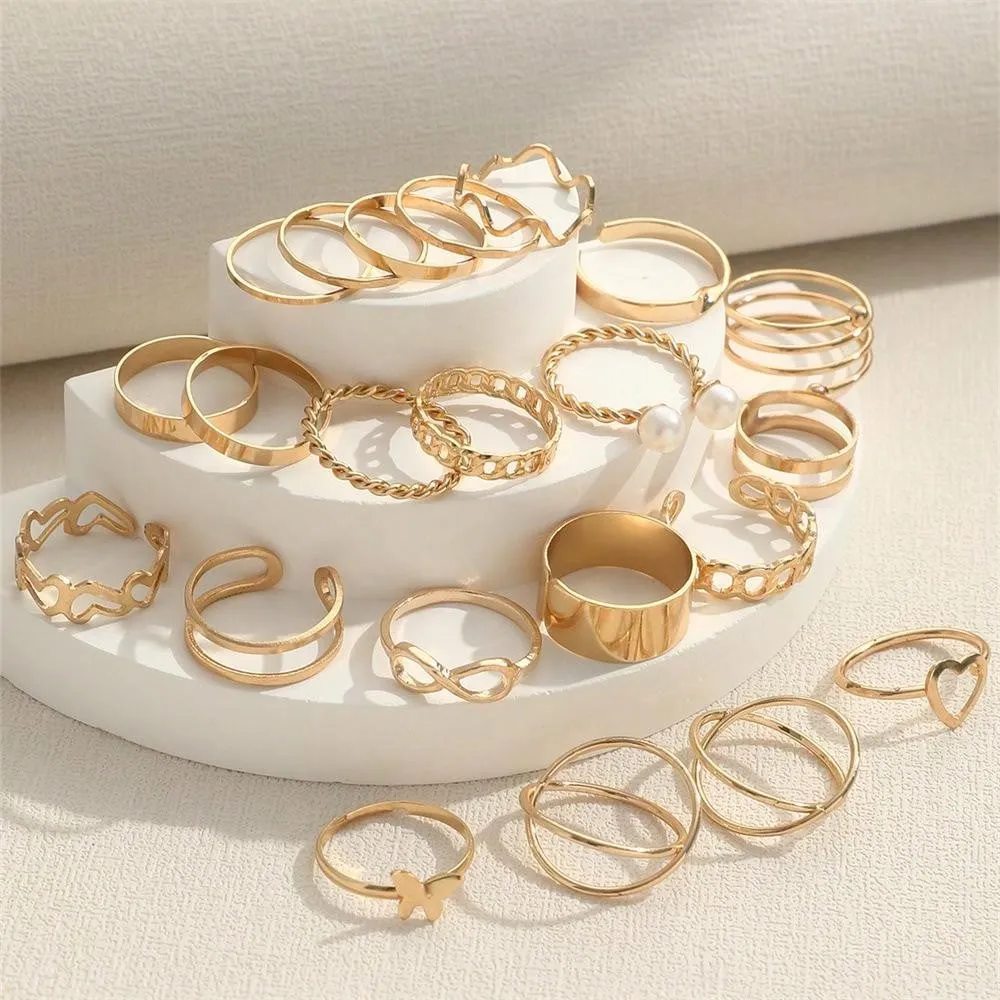 22pcs Simple & Versatile Personality Butterfly Rings With Multi-Joint Design, Niche Heart-Shaped Rings For Women, Gold Color