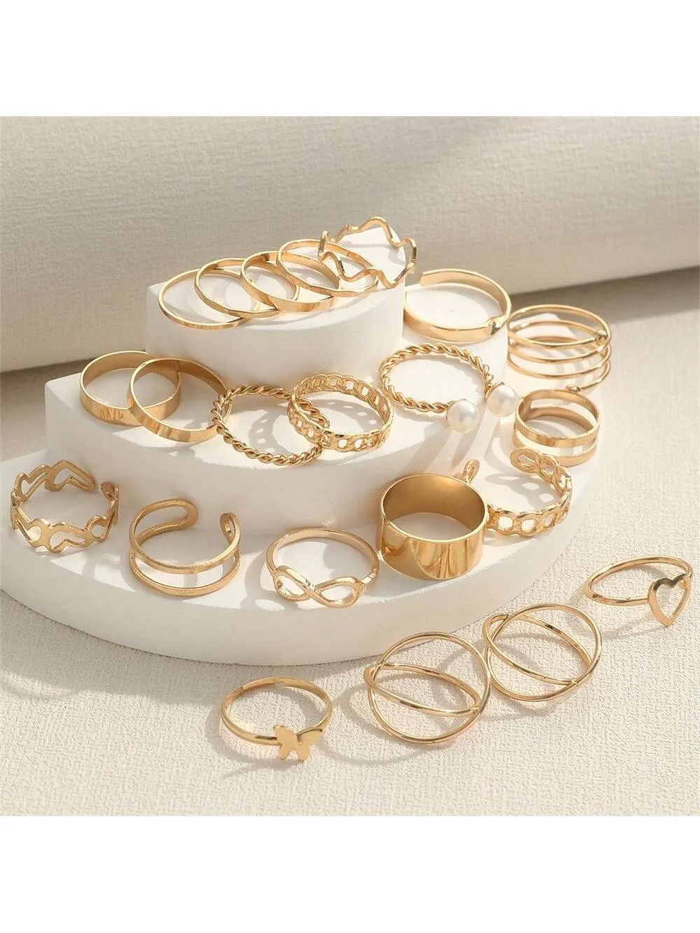 22pcs Simple & Versatile Personality Butterfly Rings With Multi-Joint Design, Niche Heart-Shaped Rings For Women, Gold Color