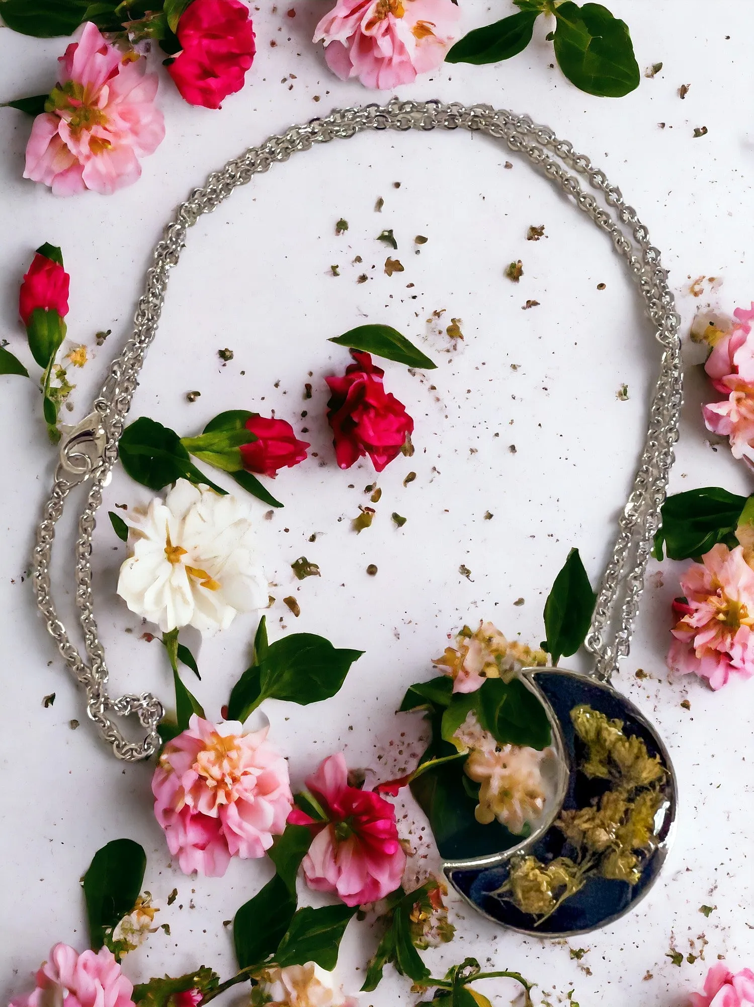 Botanical Pendants & Necklace | Handmade Jewelry | Resin Craft