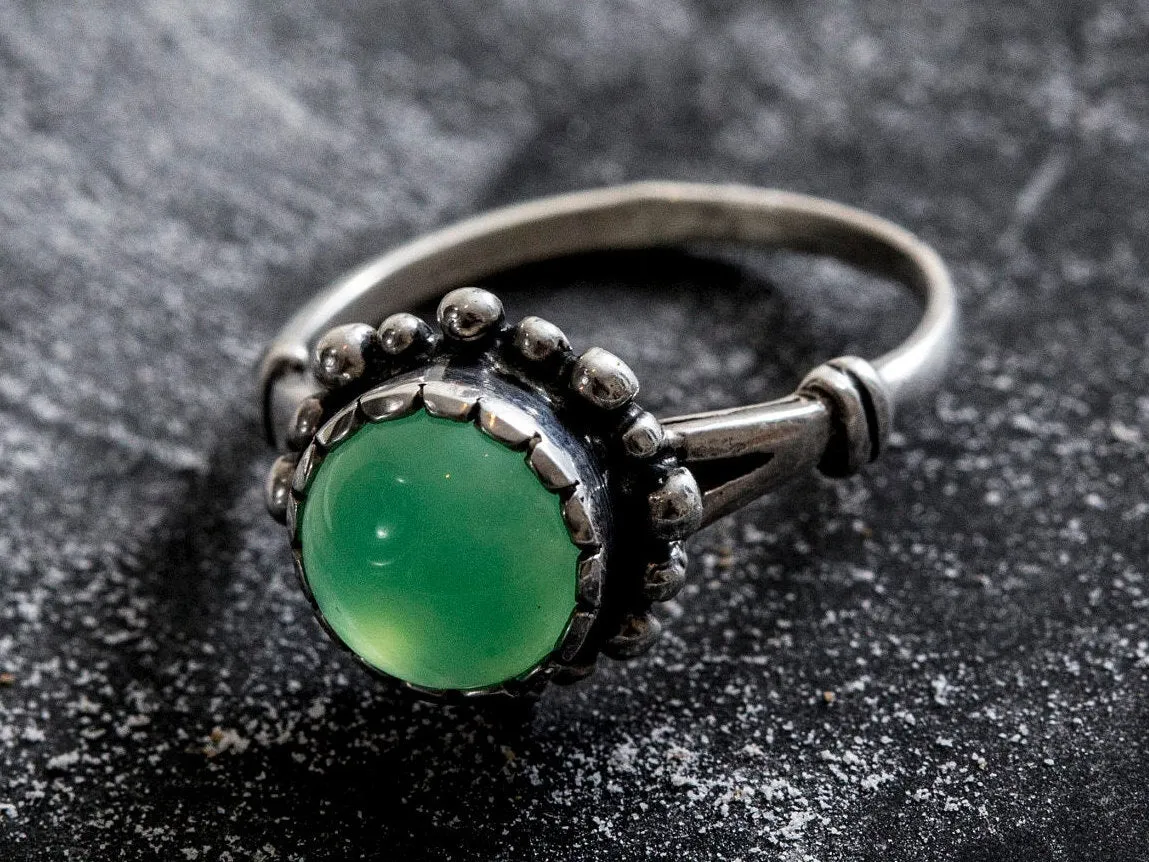 Chrysoprase Ring - Green Vintage Ring - Real Chrysoprase Ring