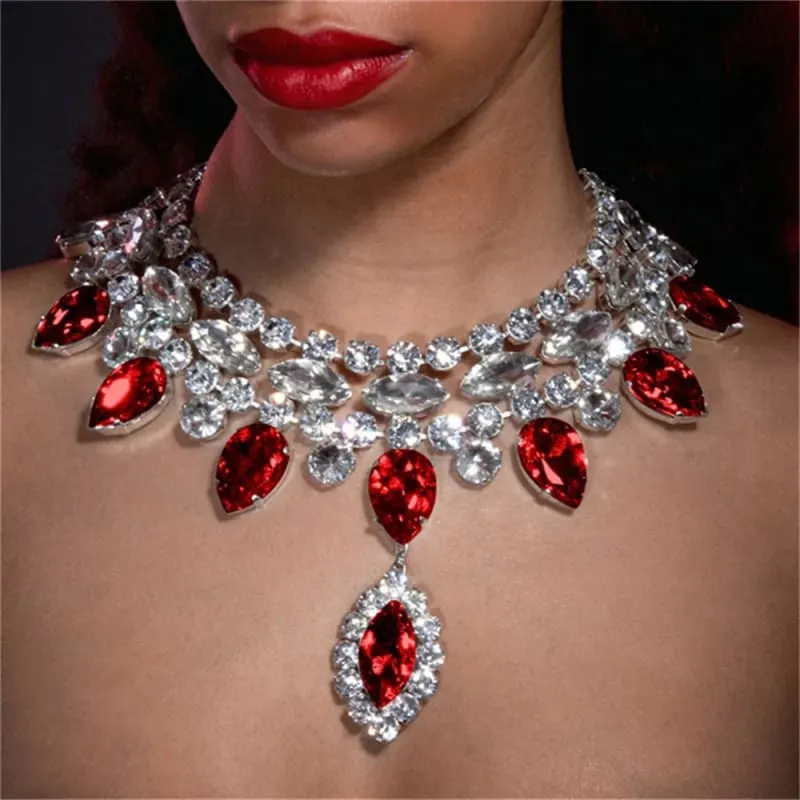 Exaggerated Crystal Large Floral-inspired Luxury Rhinestone Necklace