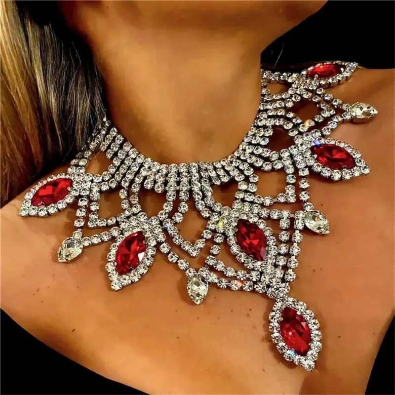 Exaggerated Crystal Large Floral-inspired Luxury Rhinestone Necklace