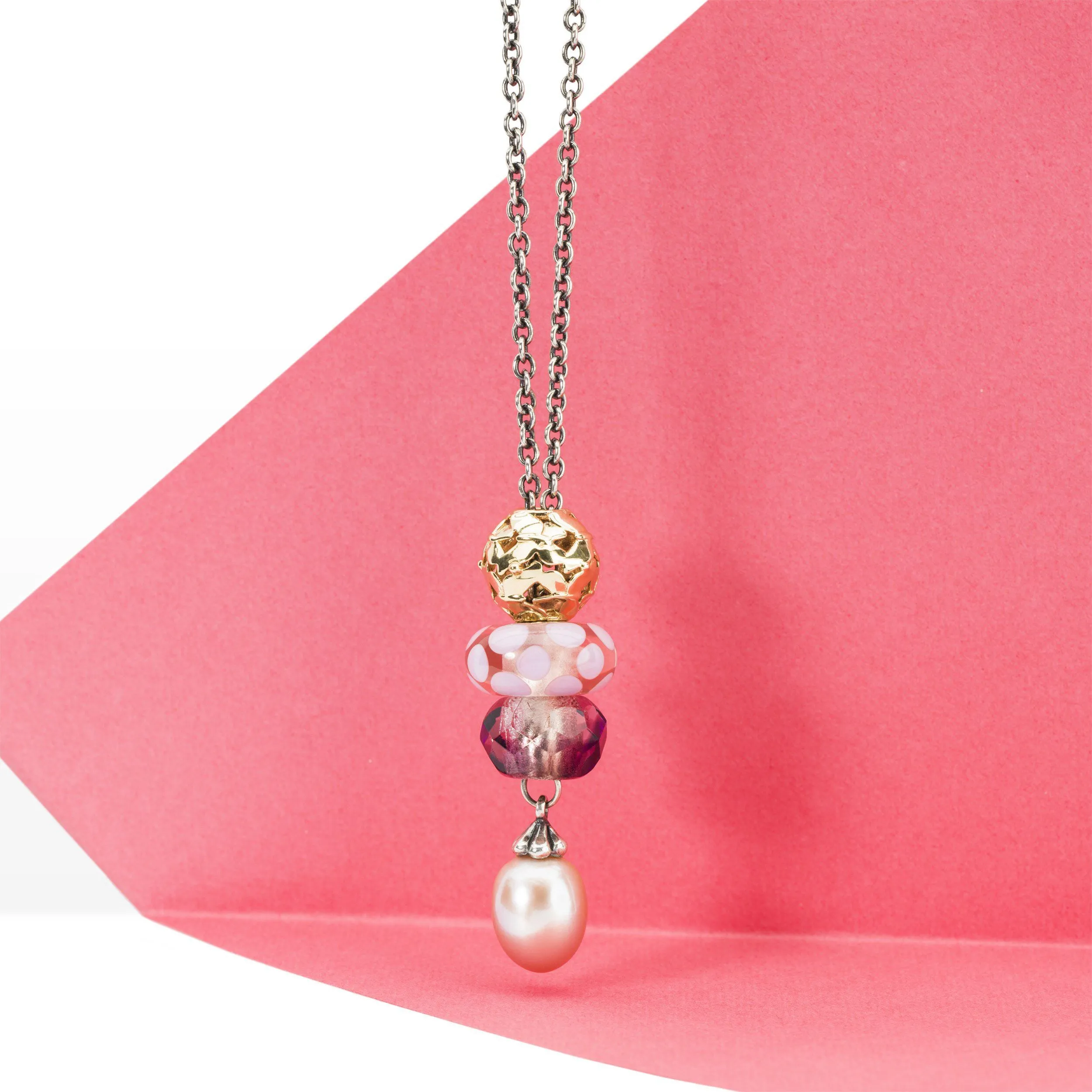 Fantasy Necklace With Rosa Pearl