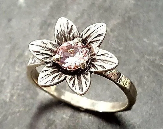 Flower Morganite Ring - Pink Vintage Ring - Flower Solitaire Ring