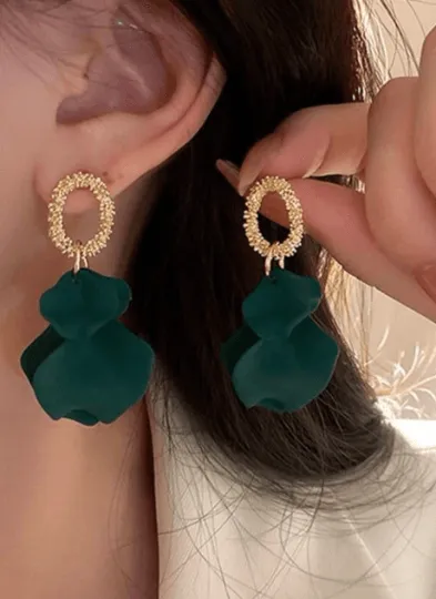 Green - Dark green matte flower earrings |dangly earrings | frosted petals hoop statement earrings | unique gold geometric floral earrings