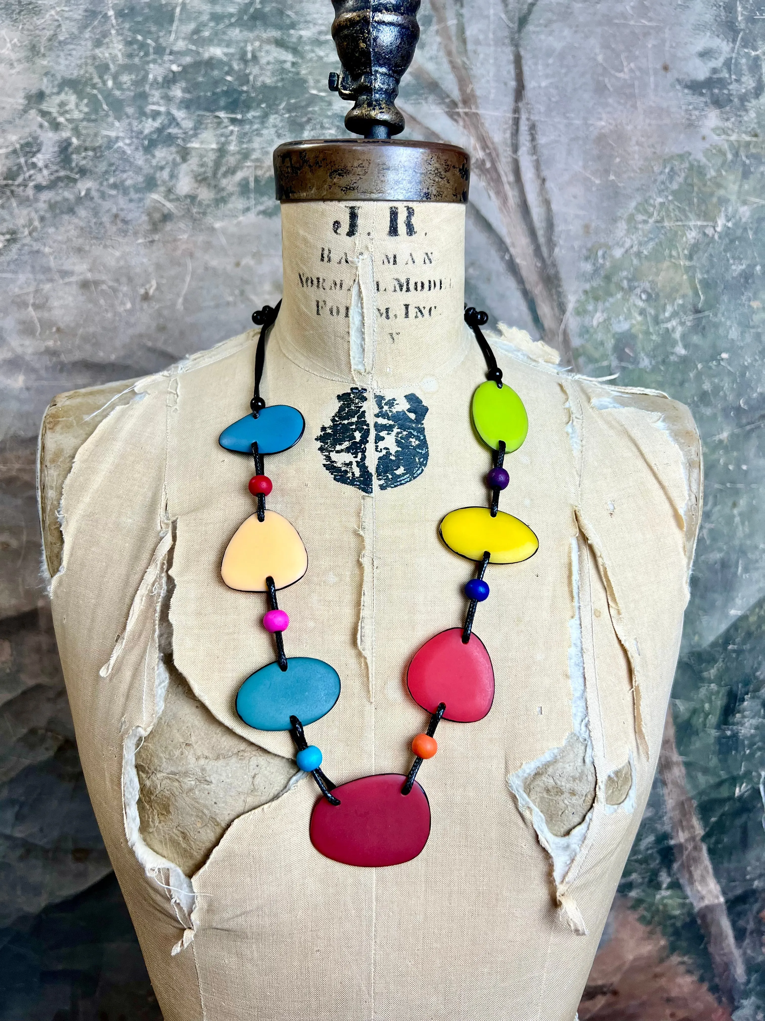 LS24N11 Stepping Stone Necklace