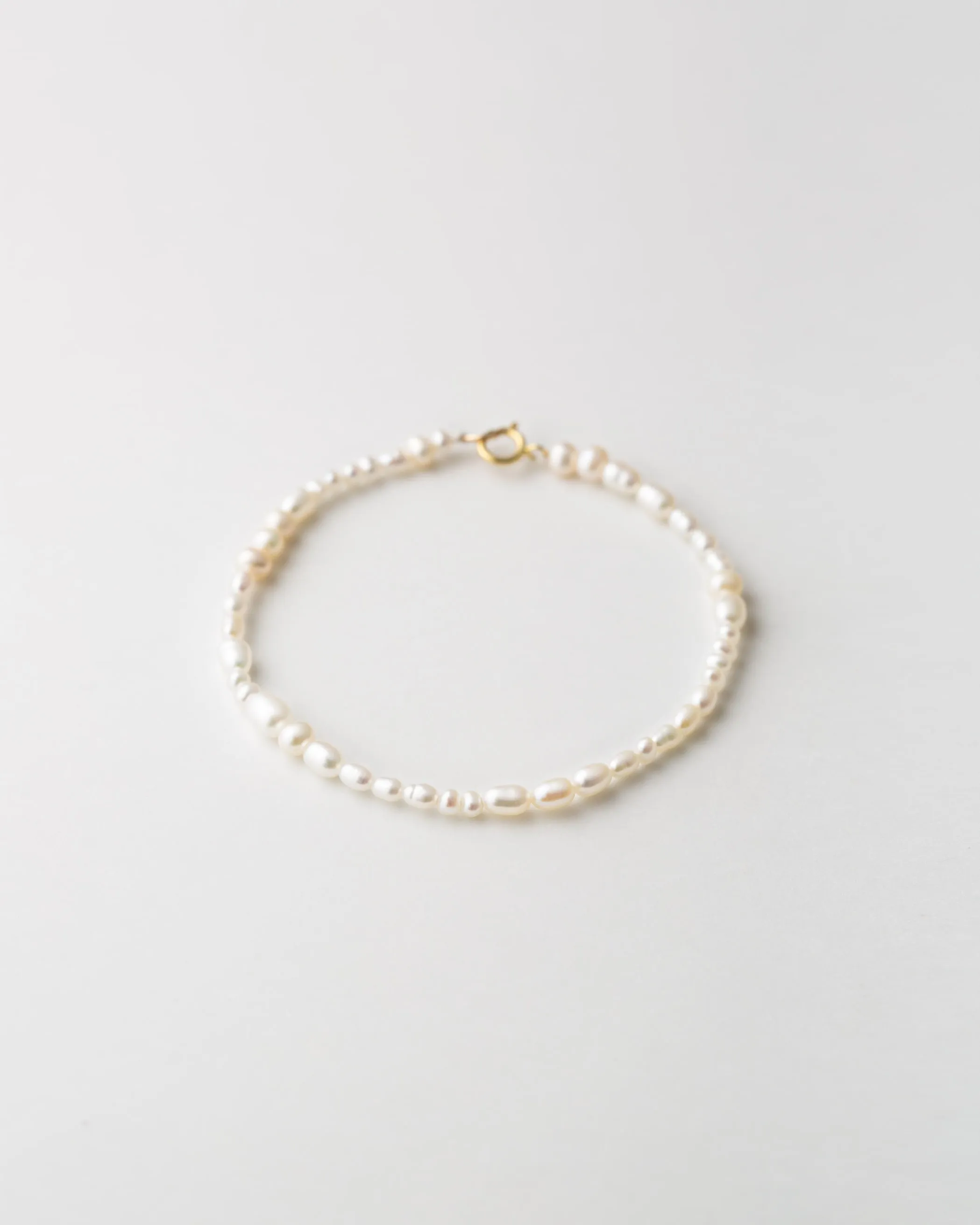 Organic Pearl Strand Bracelet