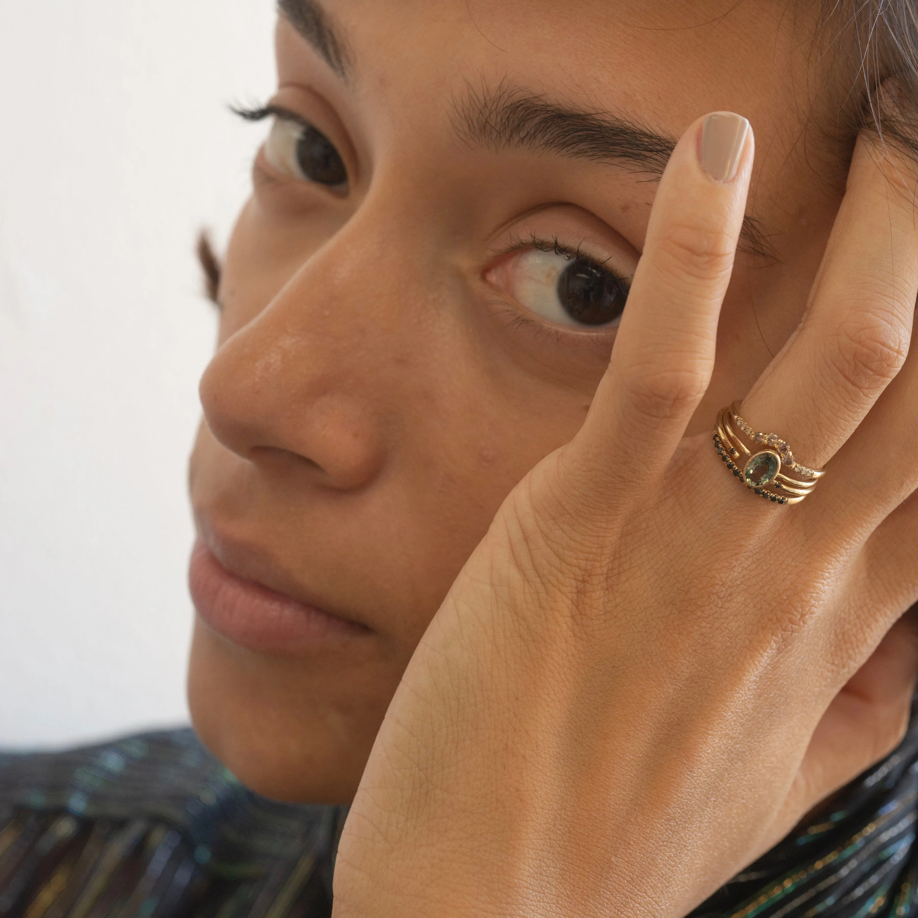 Oval Green Sapphire Wisp Ring