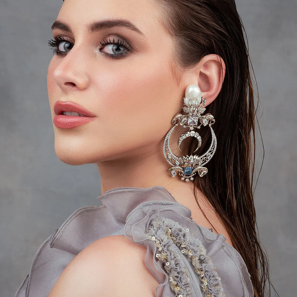 Qamar Chandbali Earrings