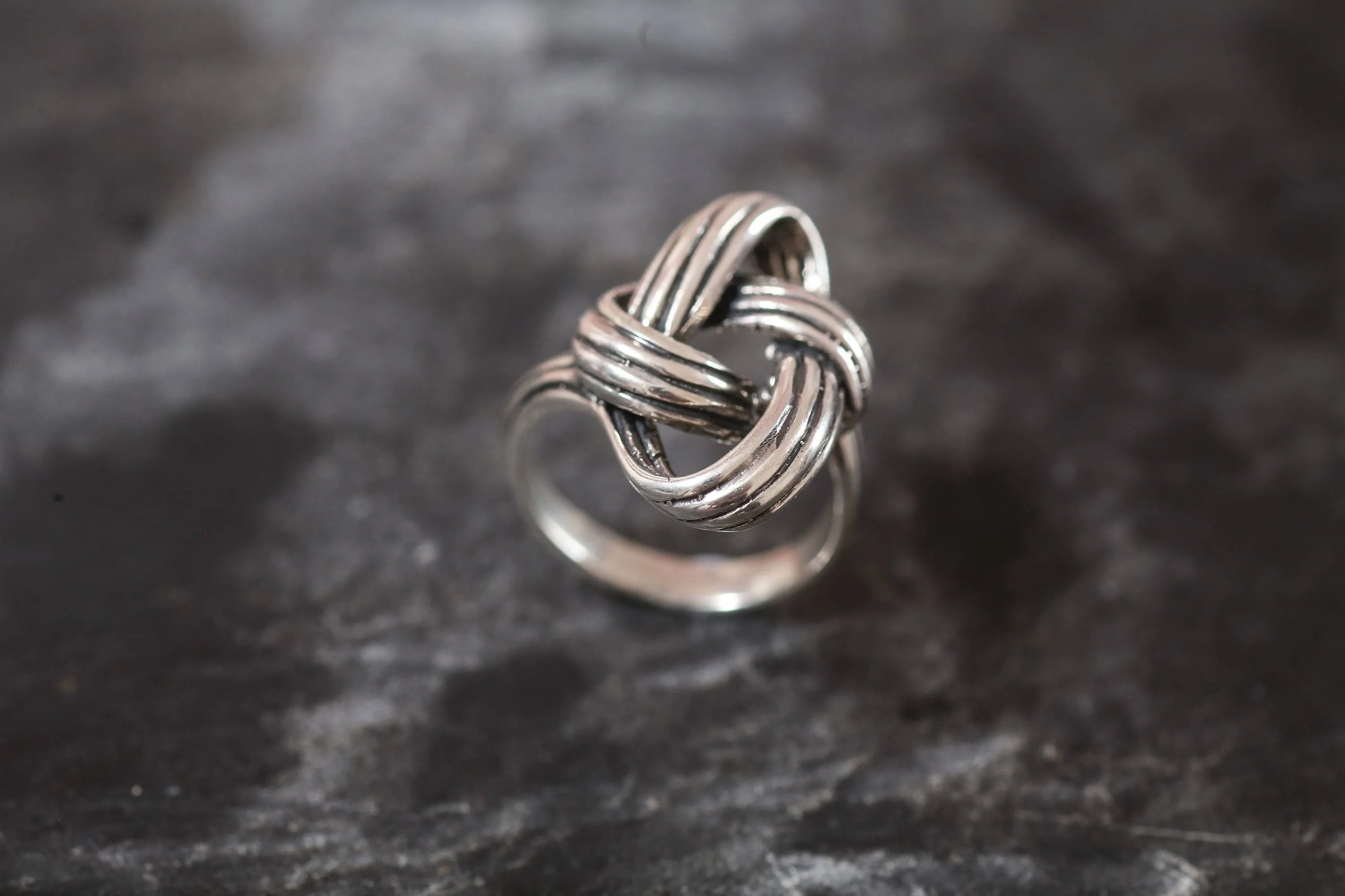 Silver Knot Ring - Infinity Ring - Statement Knot Ring