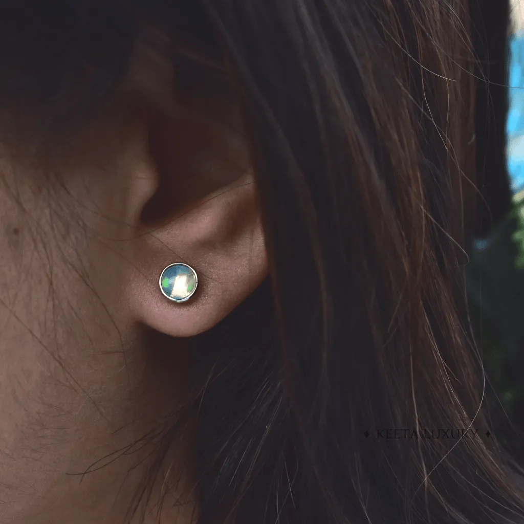 Tiny Star - Opal studs