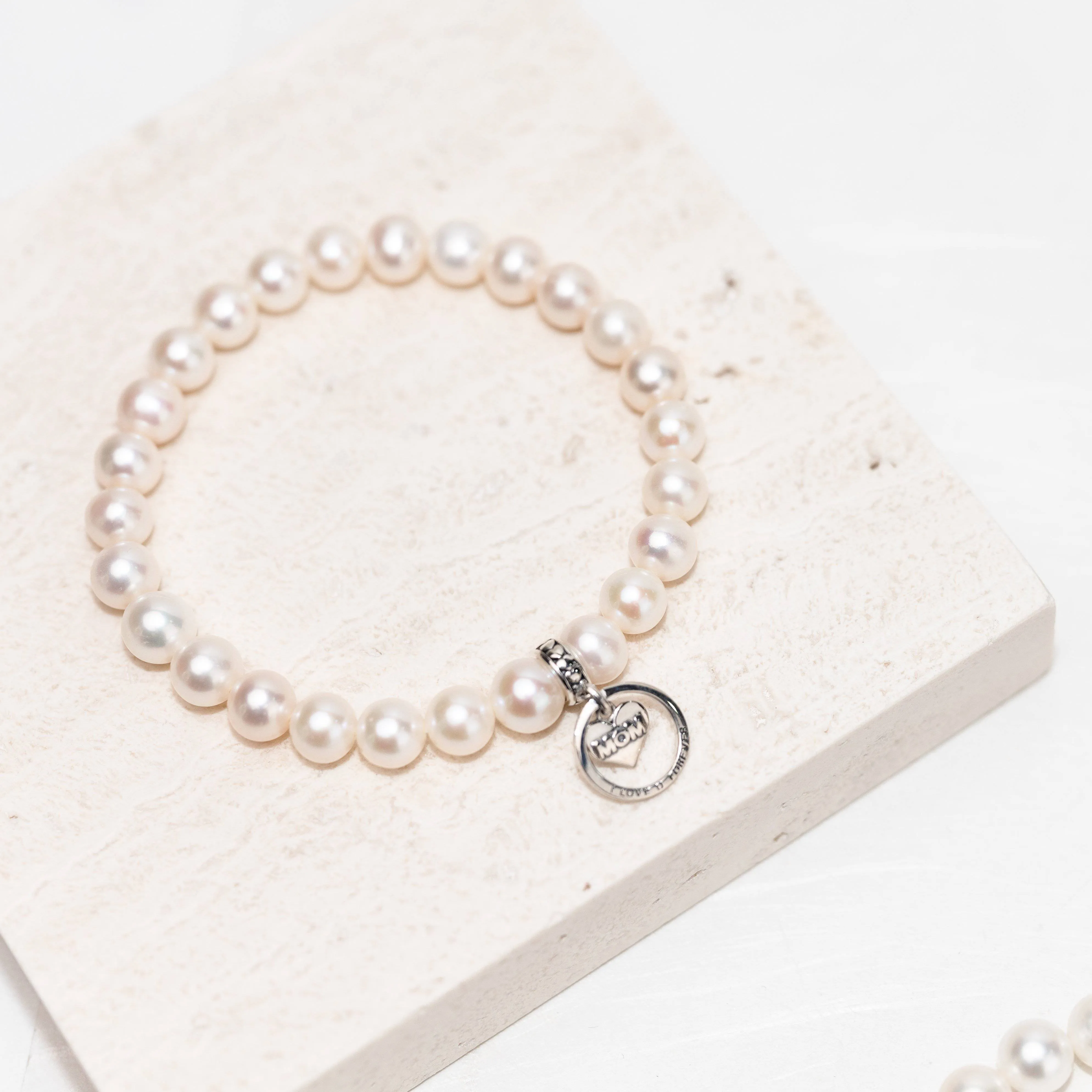 Wonderland Freshwater Pearl Bracelet WB00061